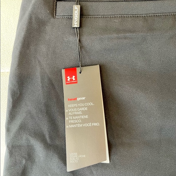 Under Armour Golf Shorts Heat Gear size 38 loose fit - Picture 4 of 4